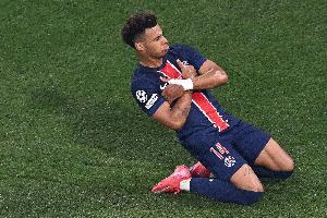 16球16助5冠！阿斯：20岁杜埃将获得2025金童奖！击败居莱尔等人